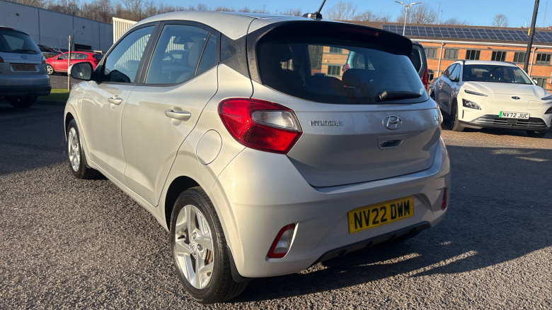 Hyundai i10 1.0 MPi SE Connect 5dr Petrol Hatchback